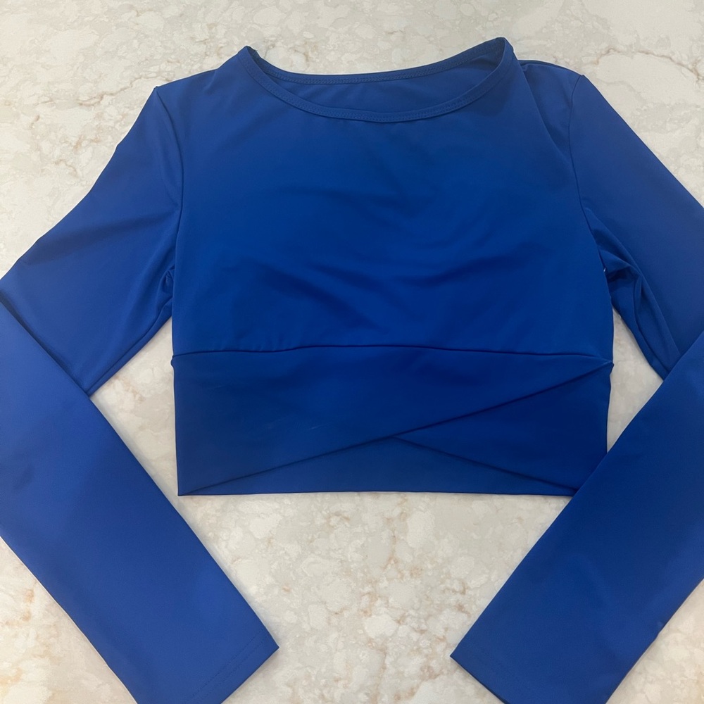 Blue Fitted Crop Long Sleeve Tee